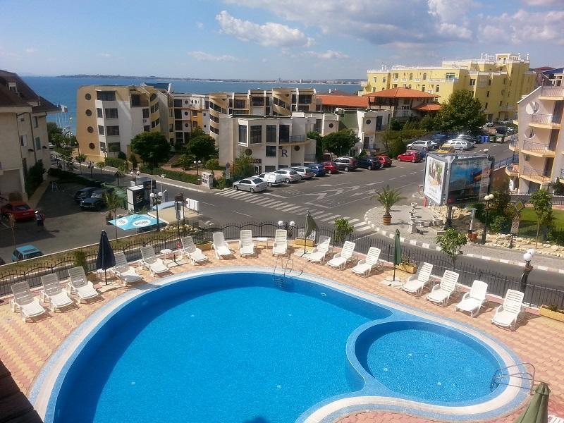 Apartments In Complex Chateau Nessebar Sveti Vlas Exteriör bild